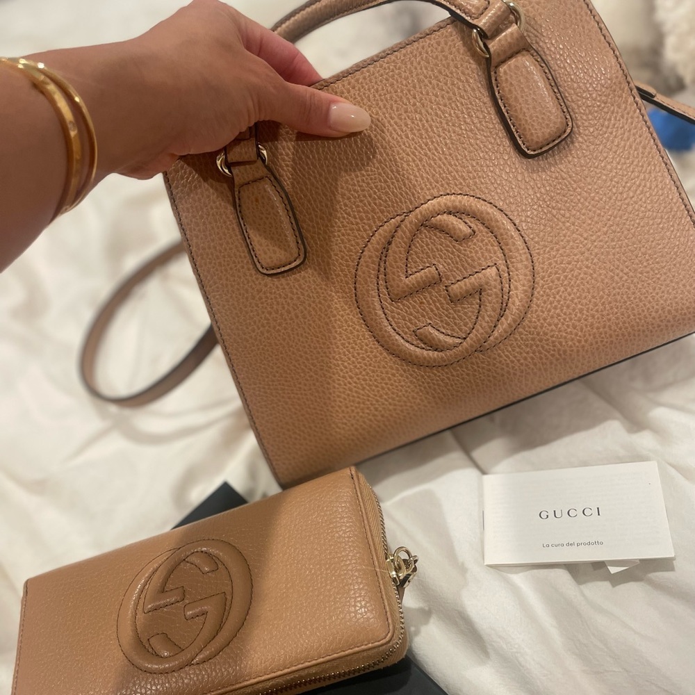 Gucci SoHo Convertible Crossbody Satchel (Free Matching Wallet)